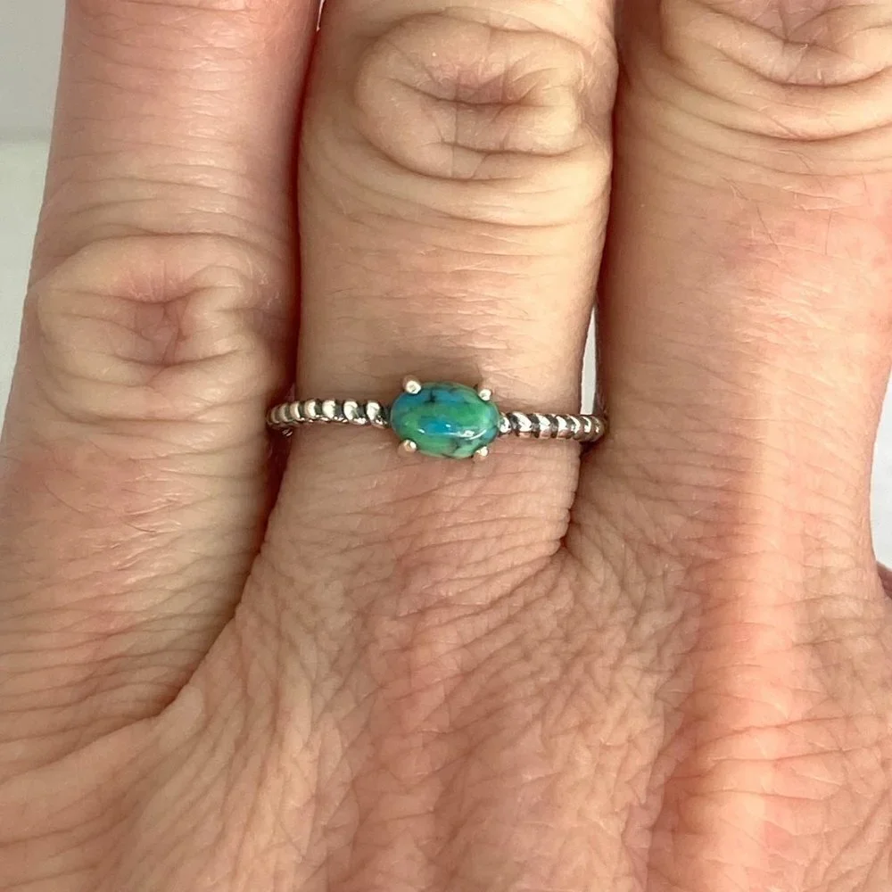 Sterling Silver 925 Minimalist Prong Set Turquoise Twisted Rope Band Ring Sz 8